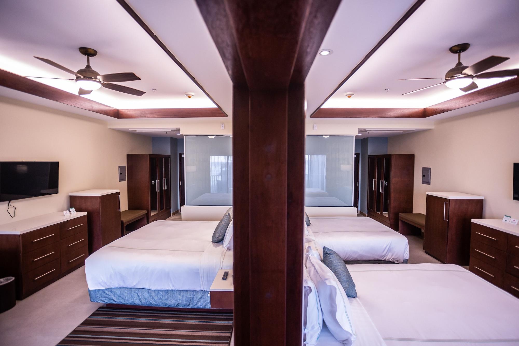 Surfrider Resort Hotel Saipan Eksteriør billede