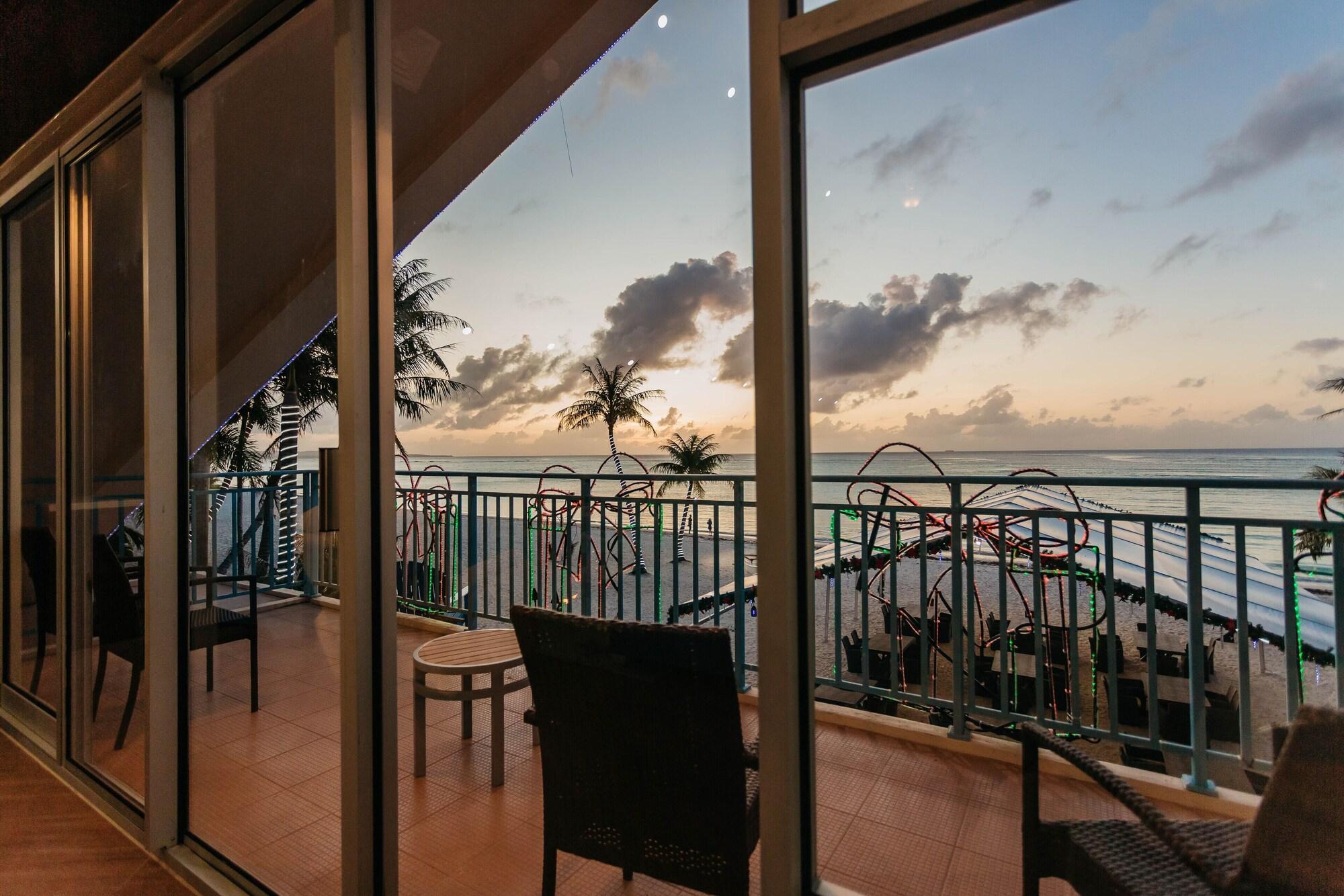 Surfrider Resort Hotel Saipan Eksteriør billede