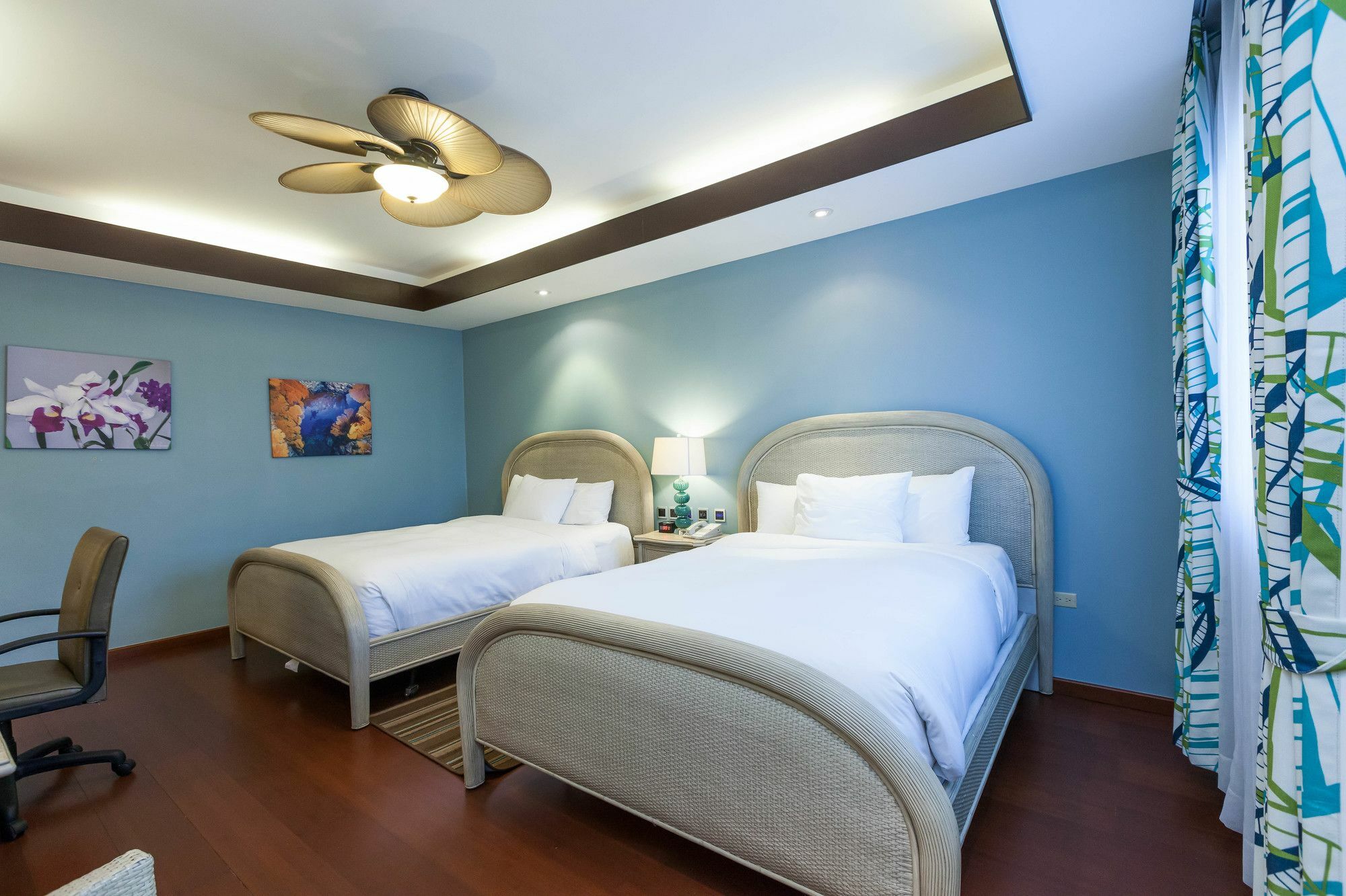 Surfrider Resort Hotel Saipan Eksteriør billede